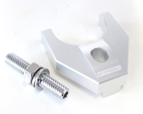 <strong>Billet Distributor Hold Down Clamp - Silver </strong><br />Suit Ford 302-351C
