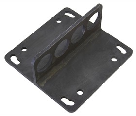 <strong>Engine Lift Plate </strong><br /> Zinc plated steel, will fit most 4 barrel manifolds
