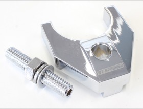 <strong>Billet Distributor Hold Down Clamp - Chrome </strong><br />Suit Ford 302-351C
